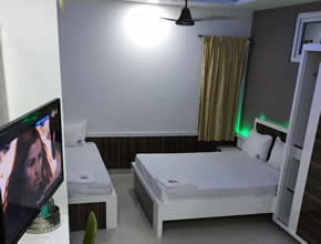 Gem Palace Rooms