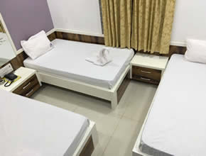 Gem Palace Rooms